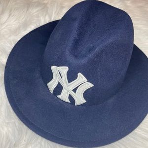 New York Yankees fedora hat